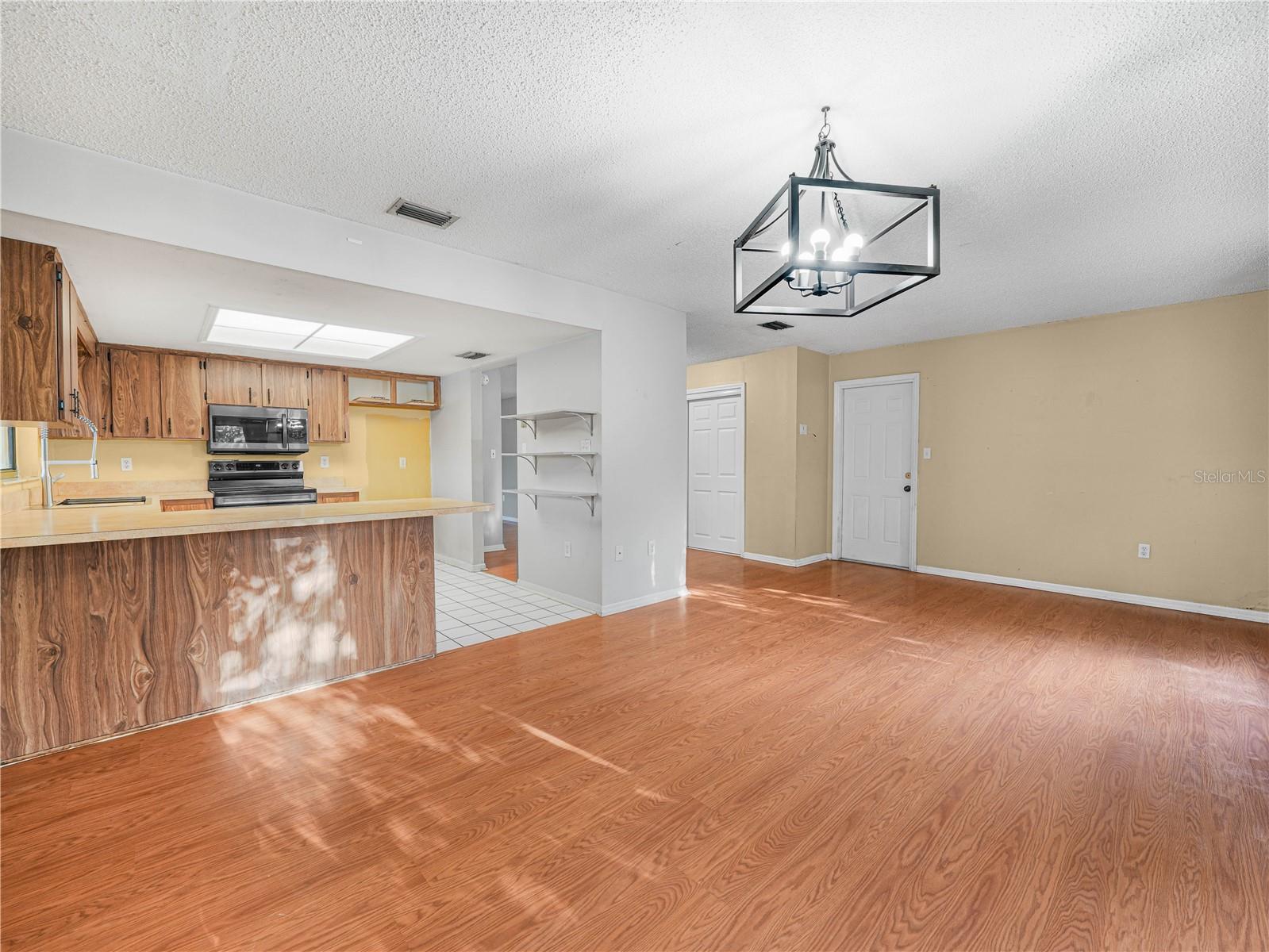 EASTGATE EXT - Residential