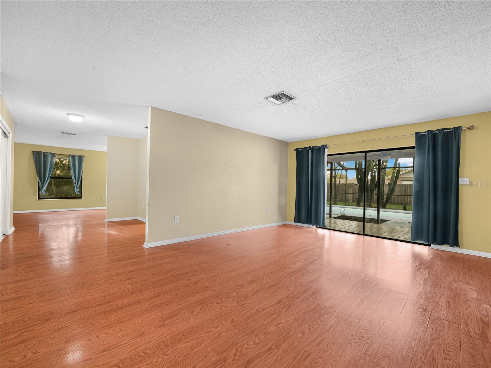 EASTGATE EXT - Residential