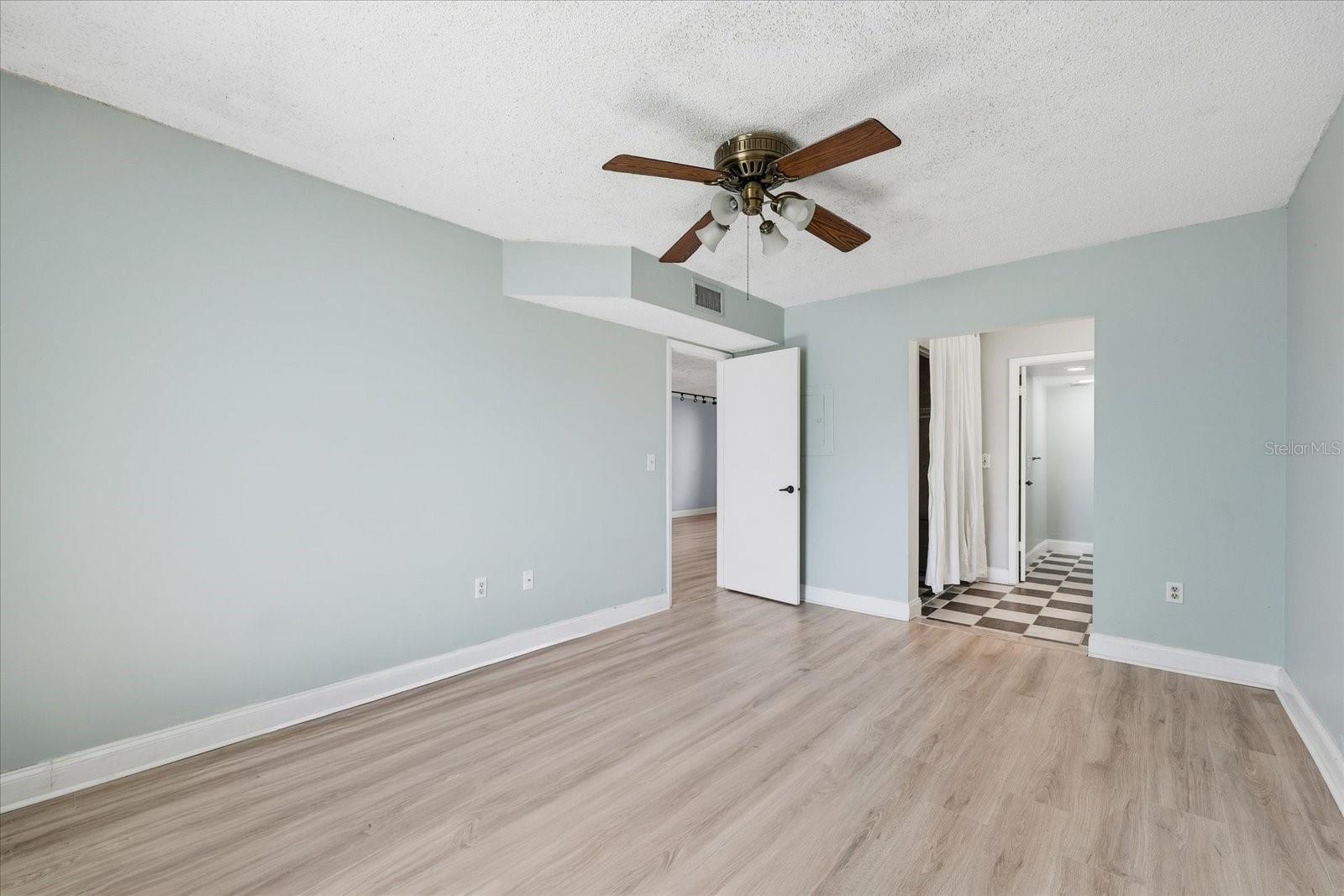 CORDOVA GREENS CONDO - Residential