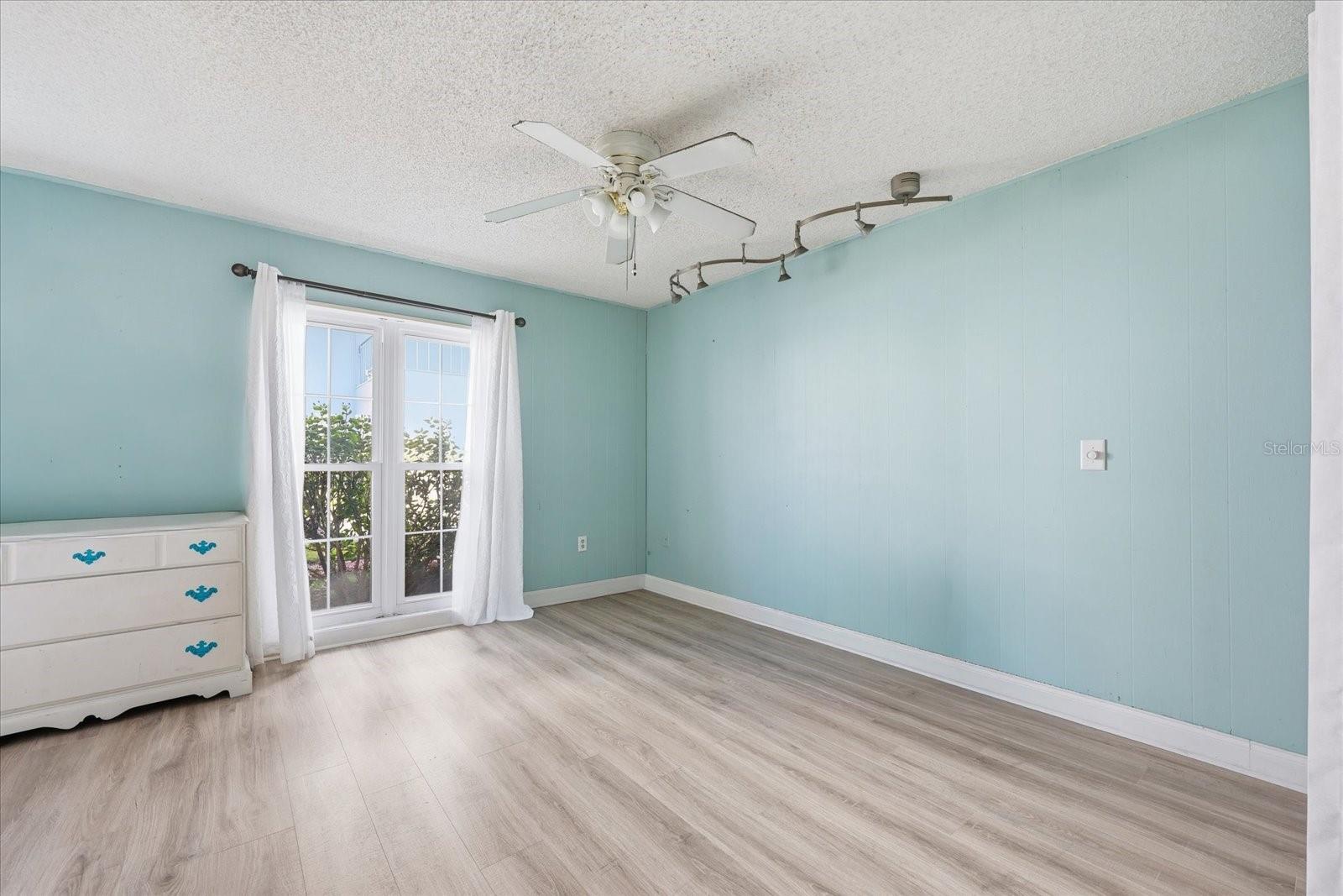 CORDOVA GREENS CONDO - Residential