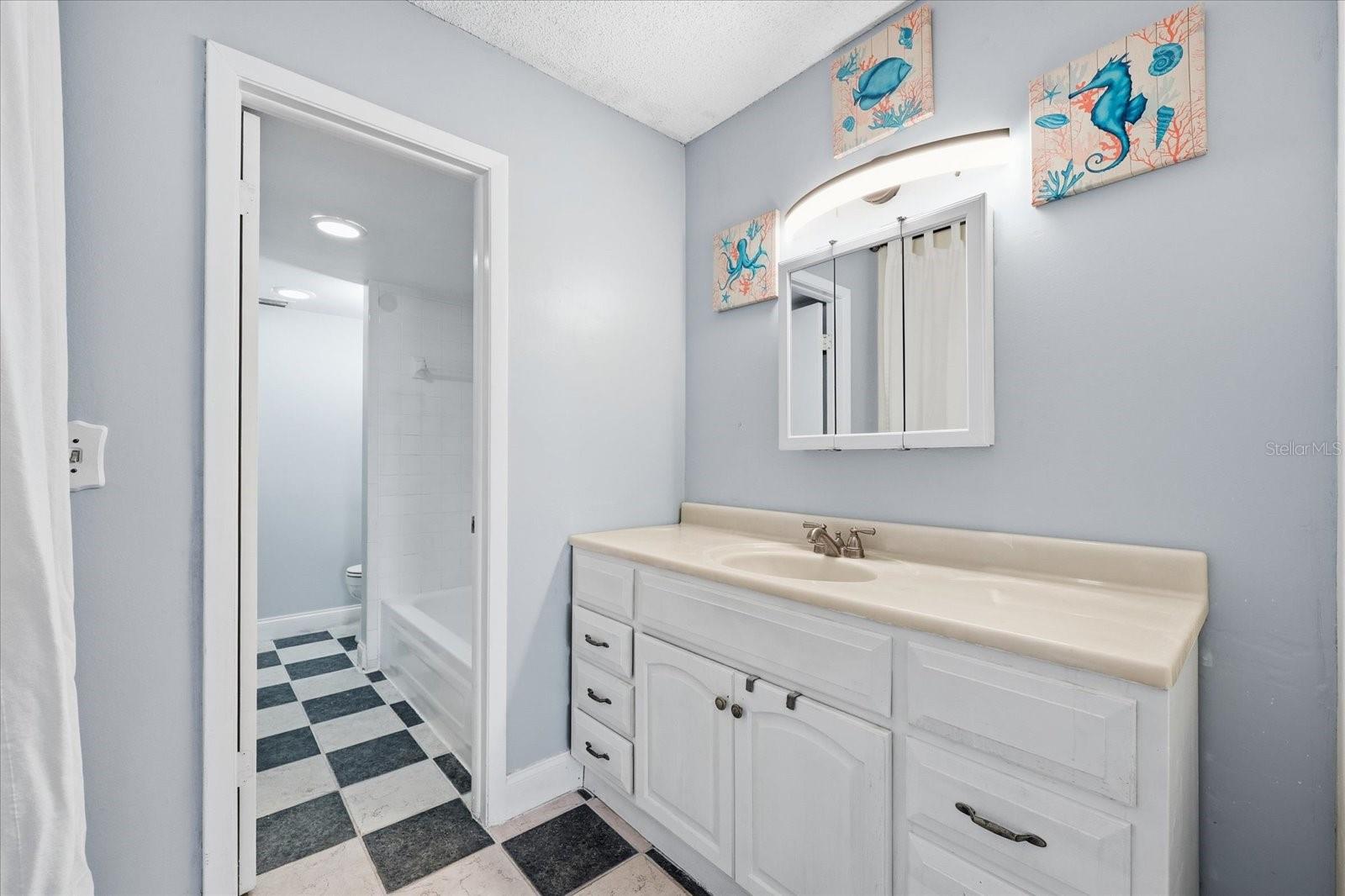 CORDOVA GREENS CONDO - Residential