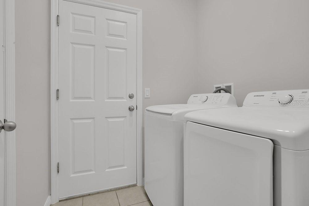 LAKE DENHAM ESTATES - Residential