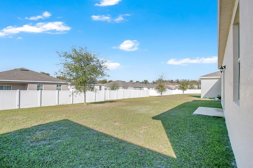 LAKE DENHAM ESTATES - Residential