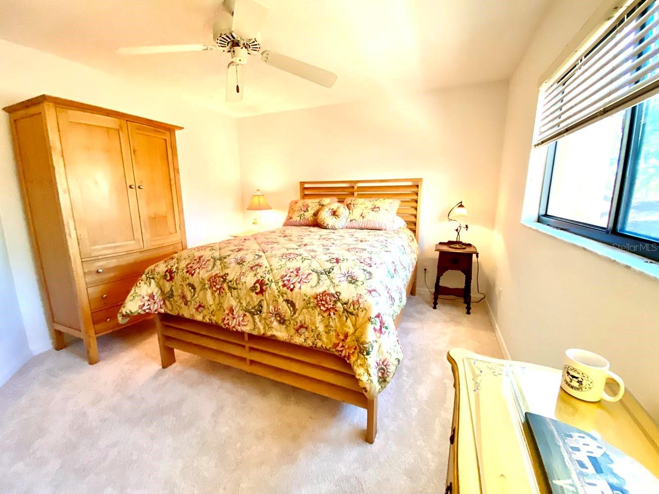 ASHTON LAKES 01 & 02 - Residential Lease