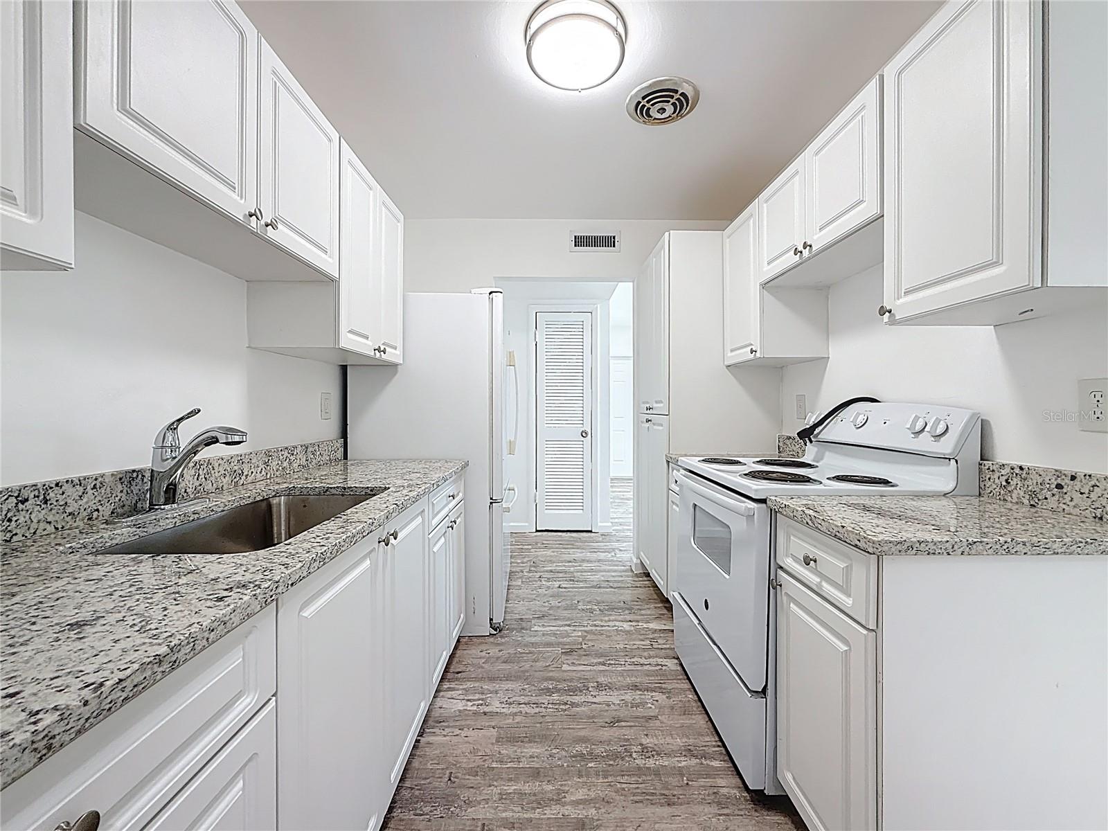 TOWNN COUNTRY PARK UN 02 - Residential