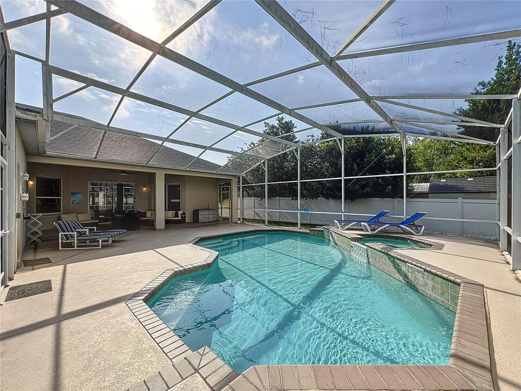 Photo of 518 Brighton Drive, Davenport, FL 33897 (MLS # S5127297)