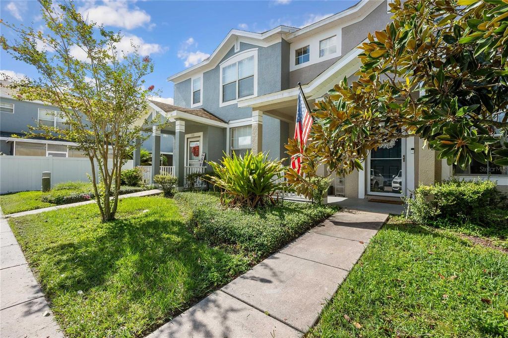 Photo of 1533 Blue Magnolia Road, Brandon, FL 33510 (MLS # TB8413972)