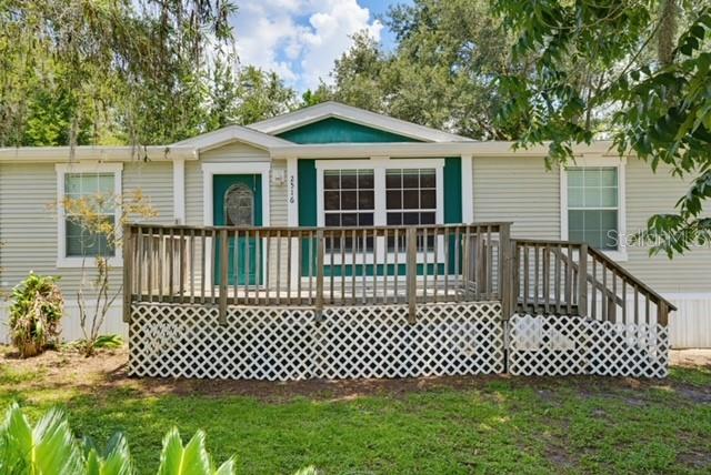 Photo of 2516 Mobilaire Drive, Lutz, FL 33559 (MLS # TB8530826)