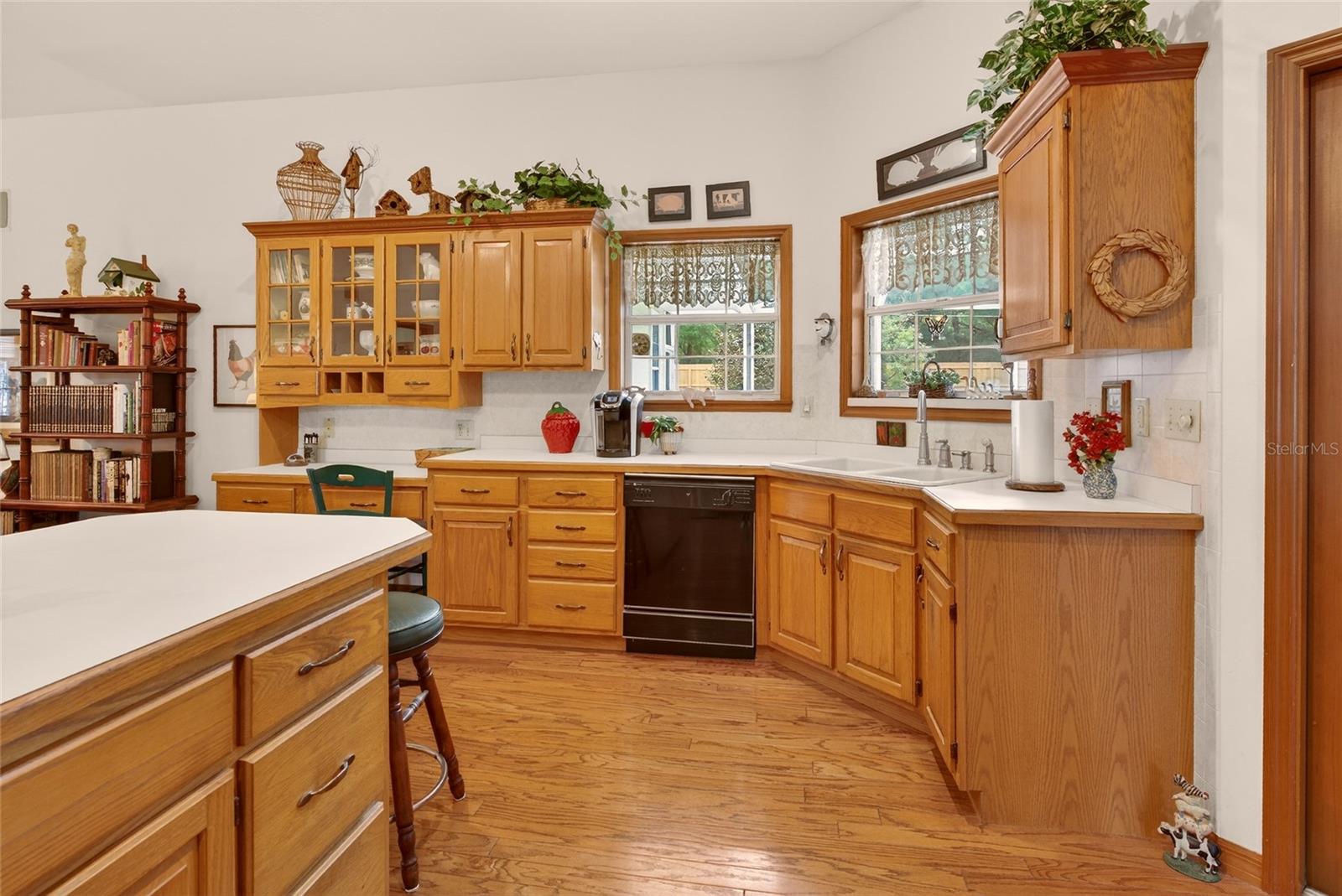 HUNTERS TRACE - Residential