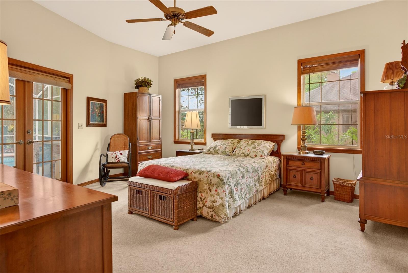 HUNTERS TRACE - Residential