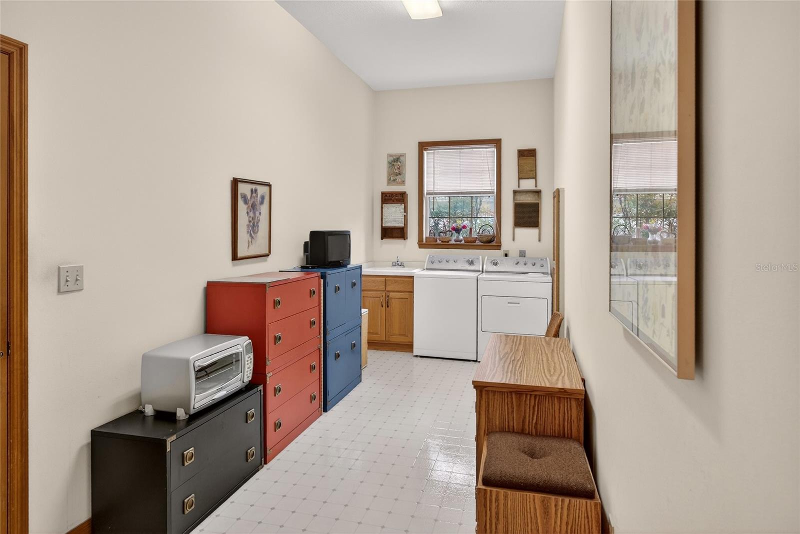 HUNTERS TRACE - Residential