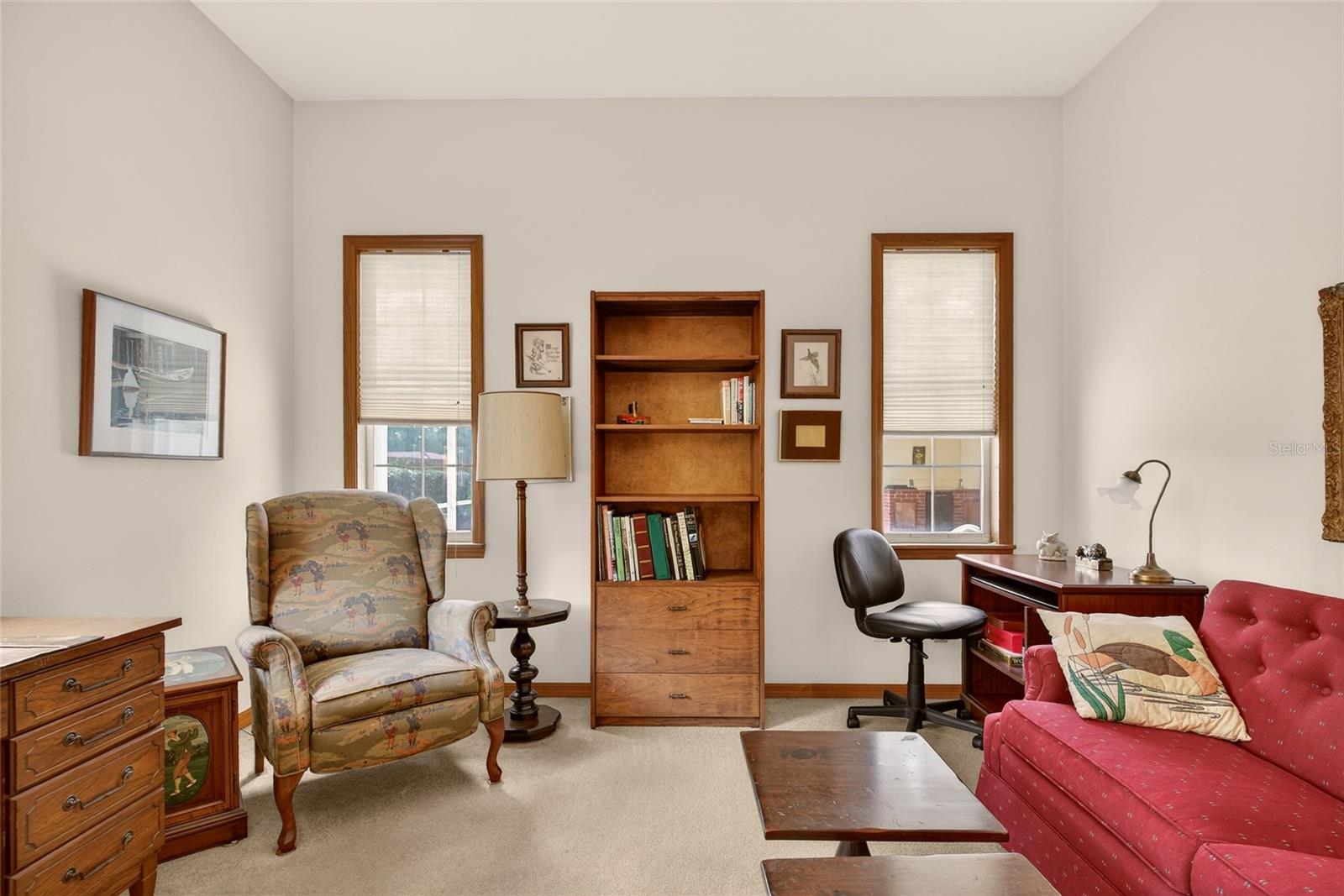 HUNTERS TRACE - Residential