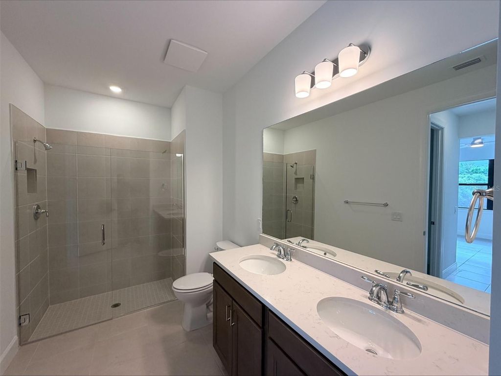 Photo of 18820 Indian Rock Place, Lakewood Ranch, FL 34211 (MLS # TB8487446)