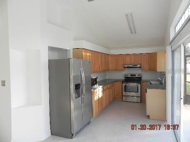 BAY POINTE PH 02 - Residential Lease