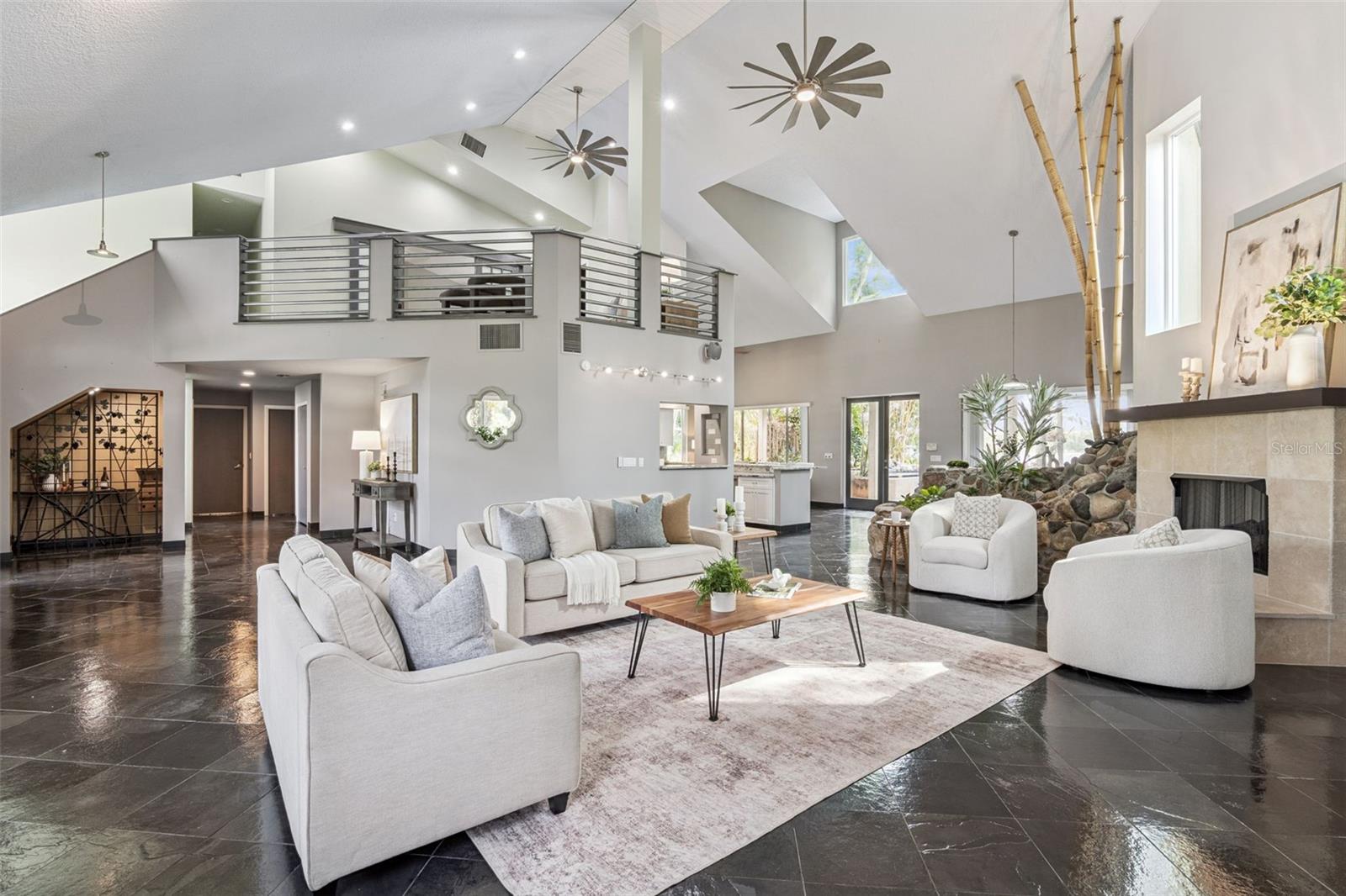 J L HILLS LITTLE BEAR LAKE SUB - Residential