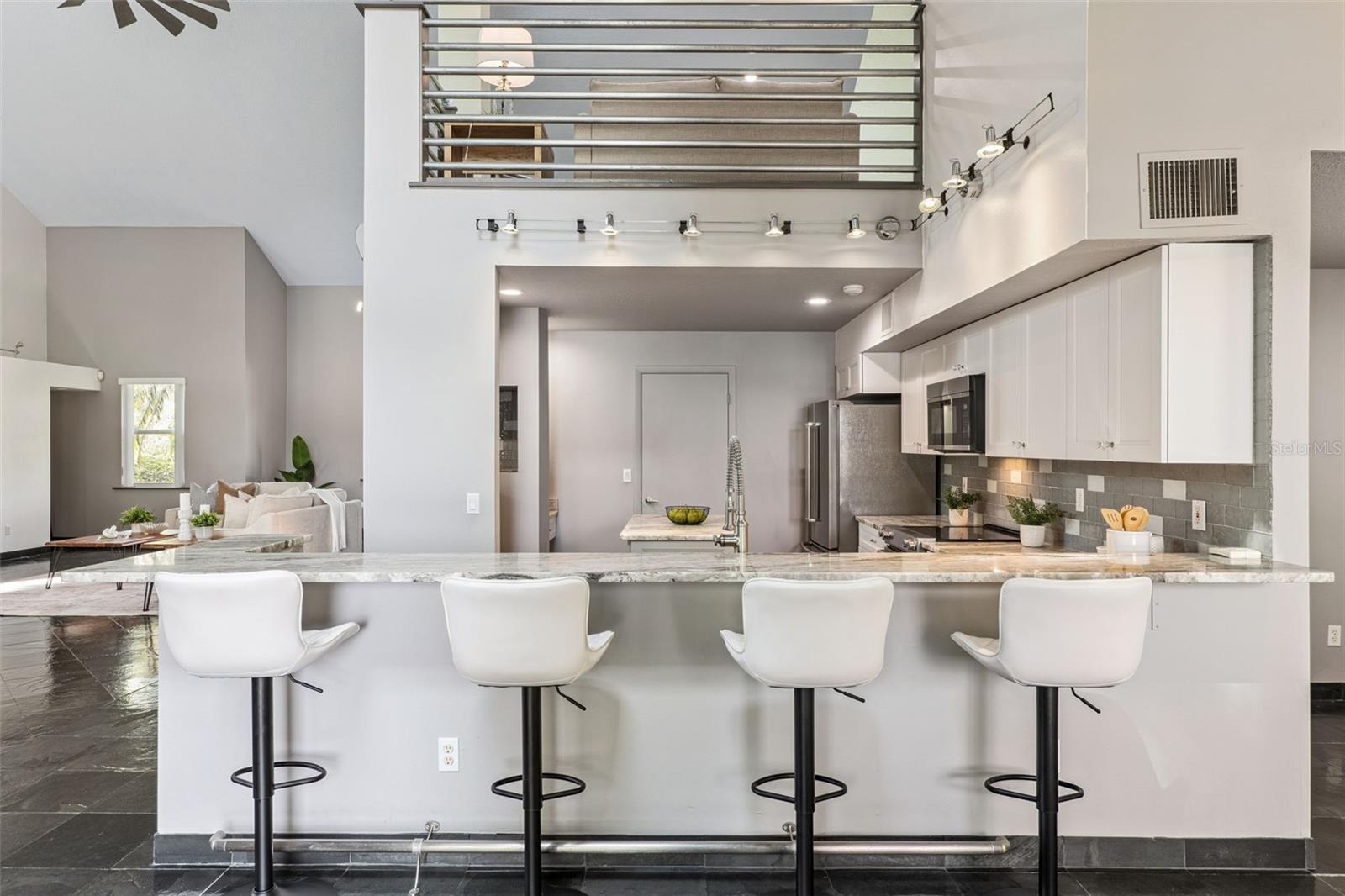 J L HILLS LITTLE BEAR LAKE SUB - Residential