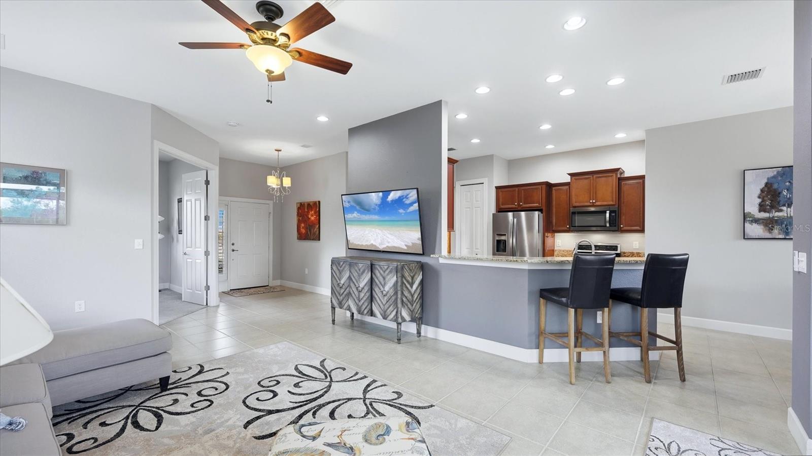 RIVERWOOD - Residential