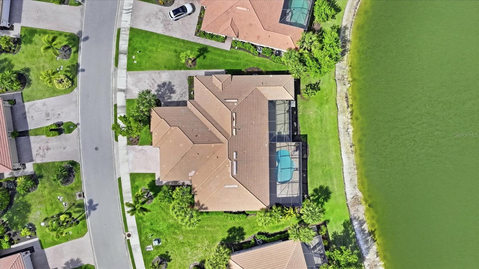 RIVERWOOD - Residential