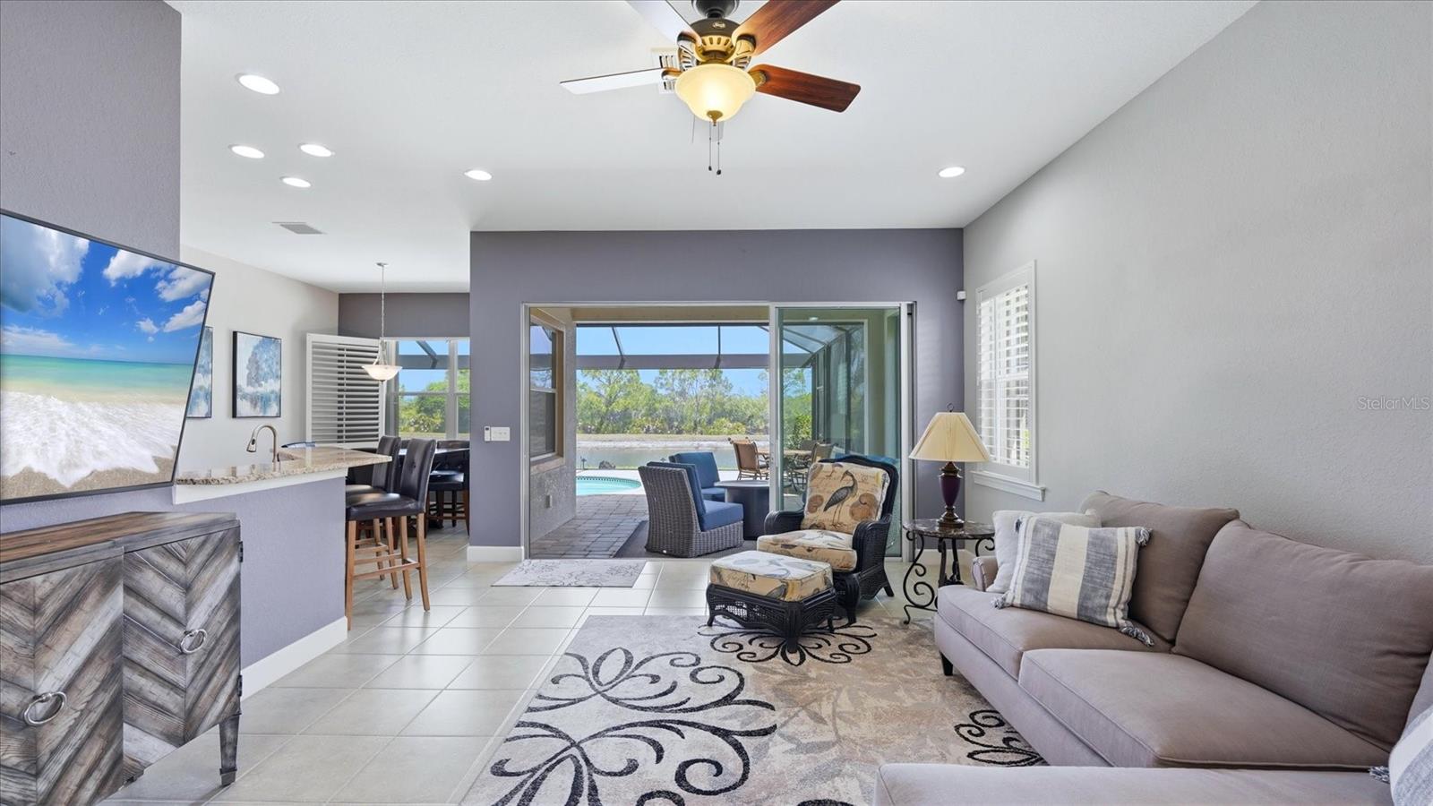 RIVERWOOD - Residential