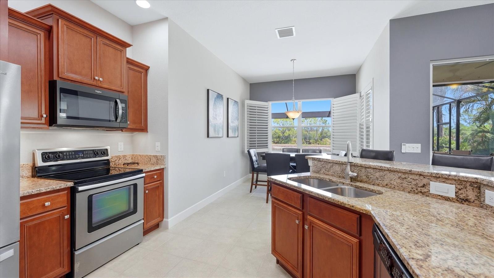 RIVERWOOD - Residential