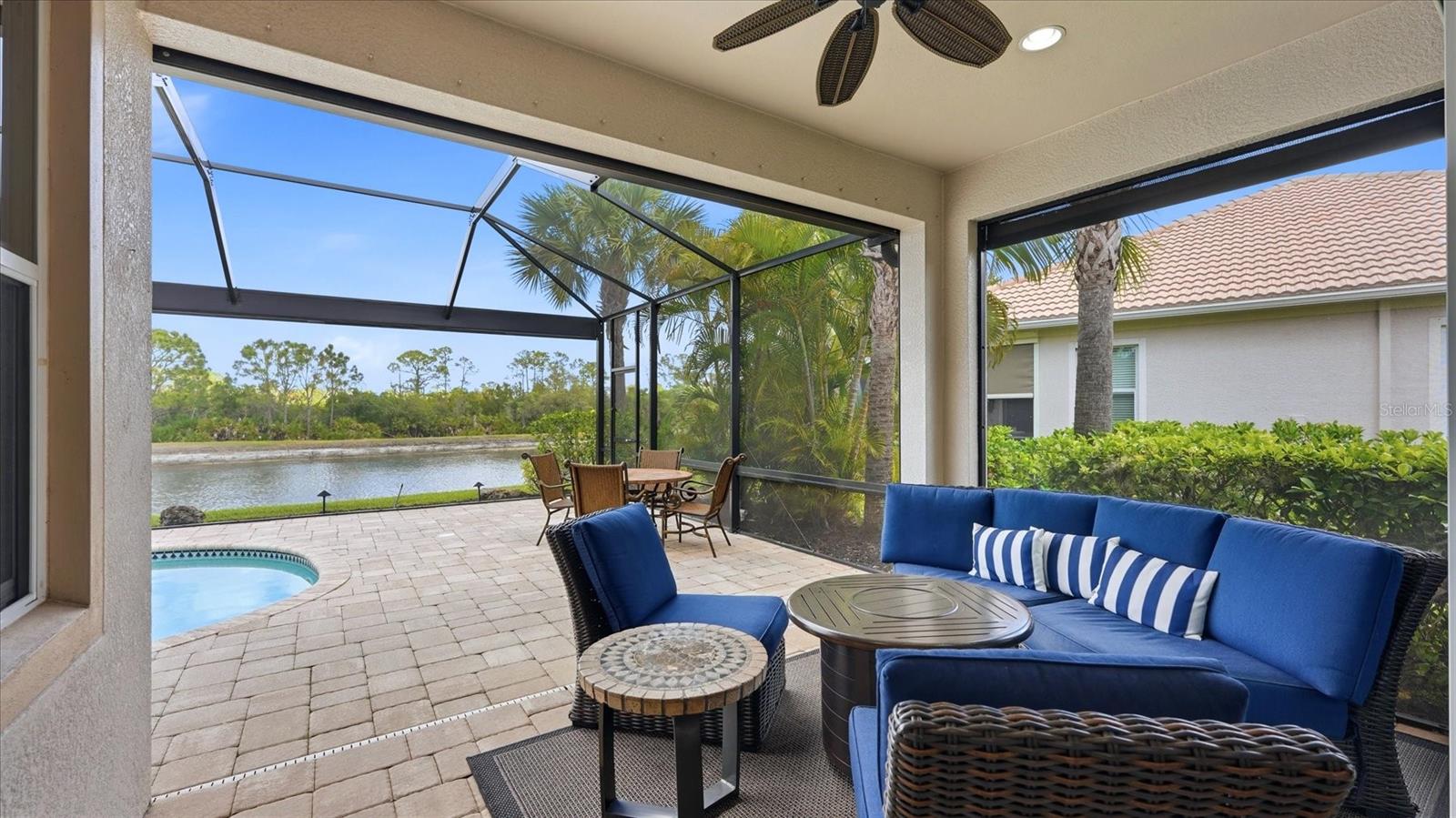 RIVERWOOD - Residential