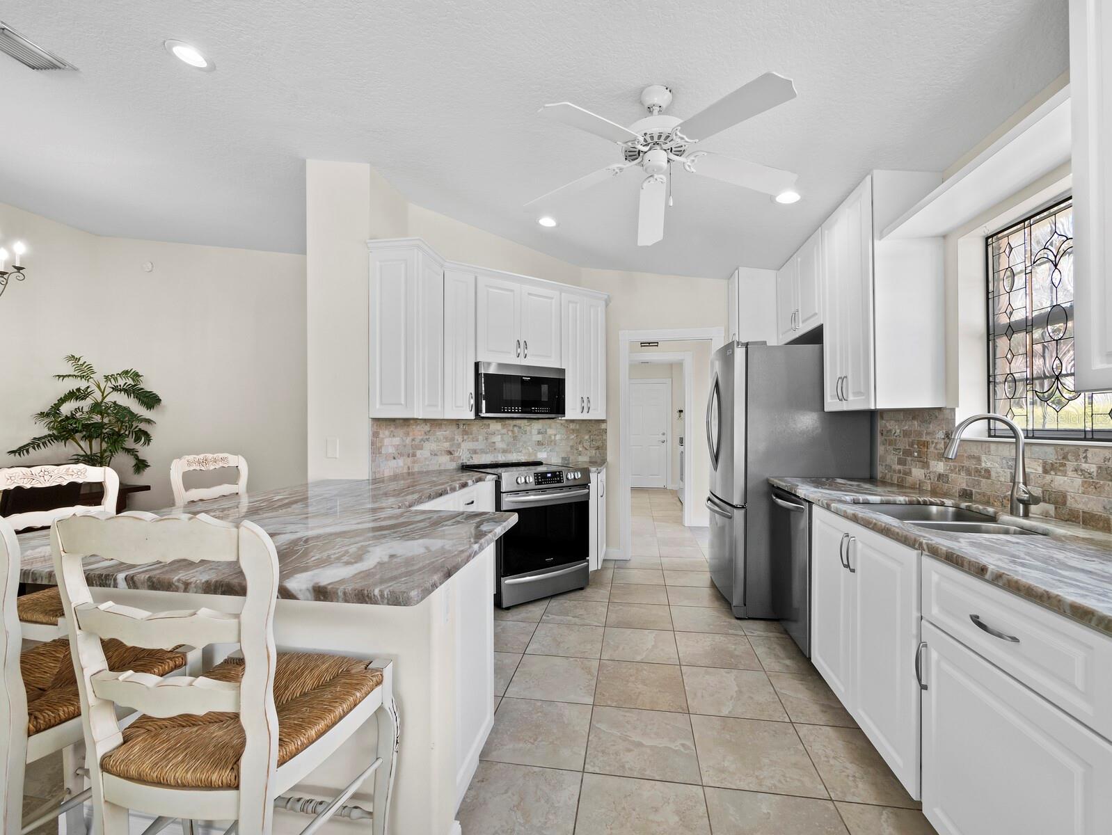 5967 BENEVENTO DRIVE