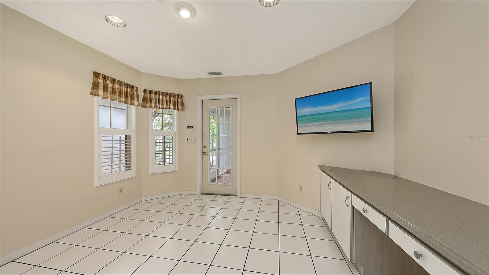 PRESTANCIA/VILLA PALMERAS - Residential