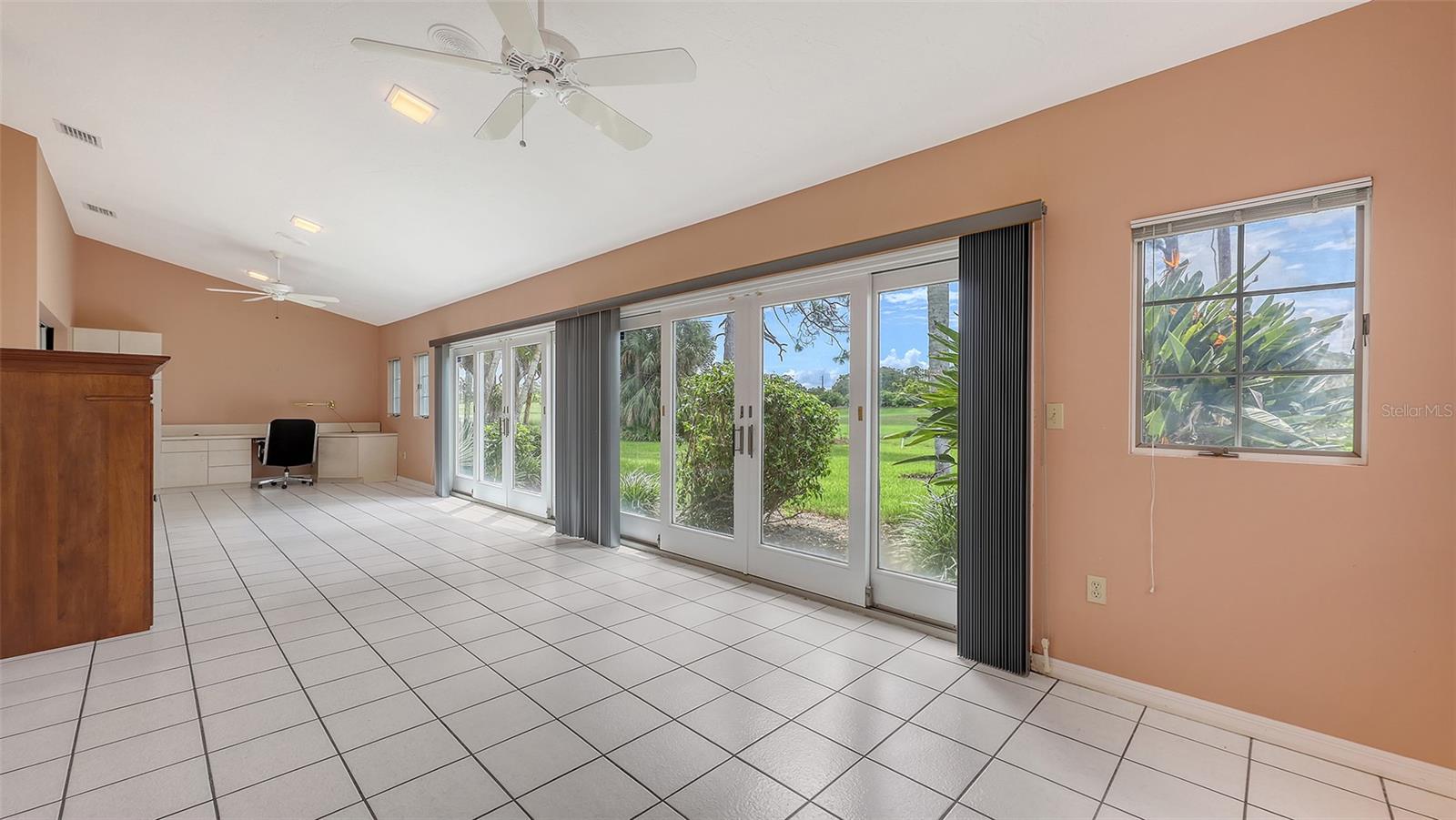 PRESTANCIA/VILLA PALMERAS - Residential