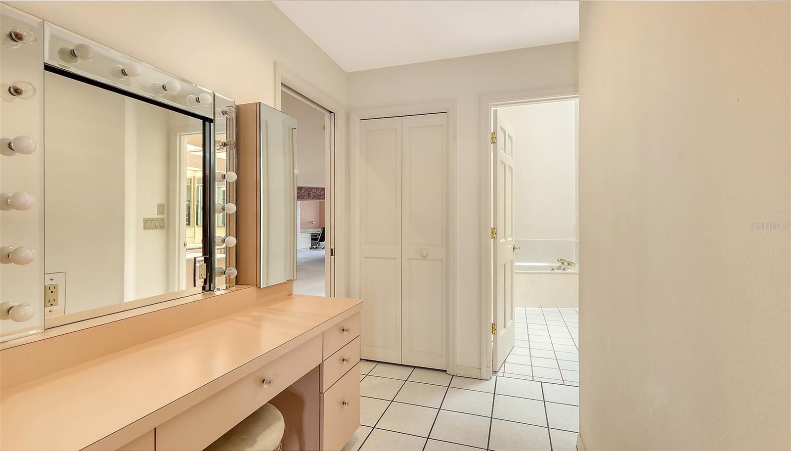 PRESTANCIA/VILLA PALMERAS - Residential