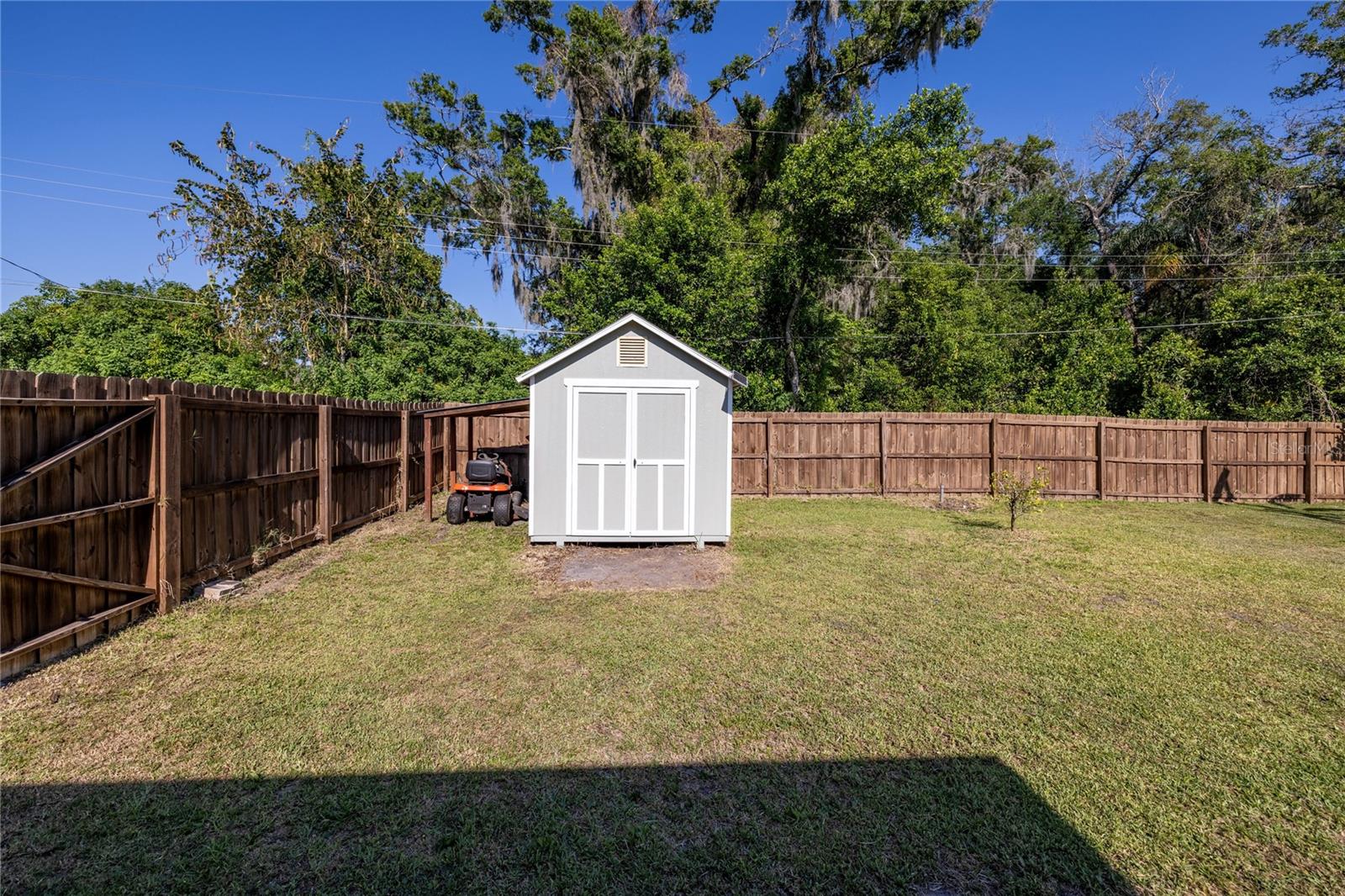 ROSE COURT - Residential