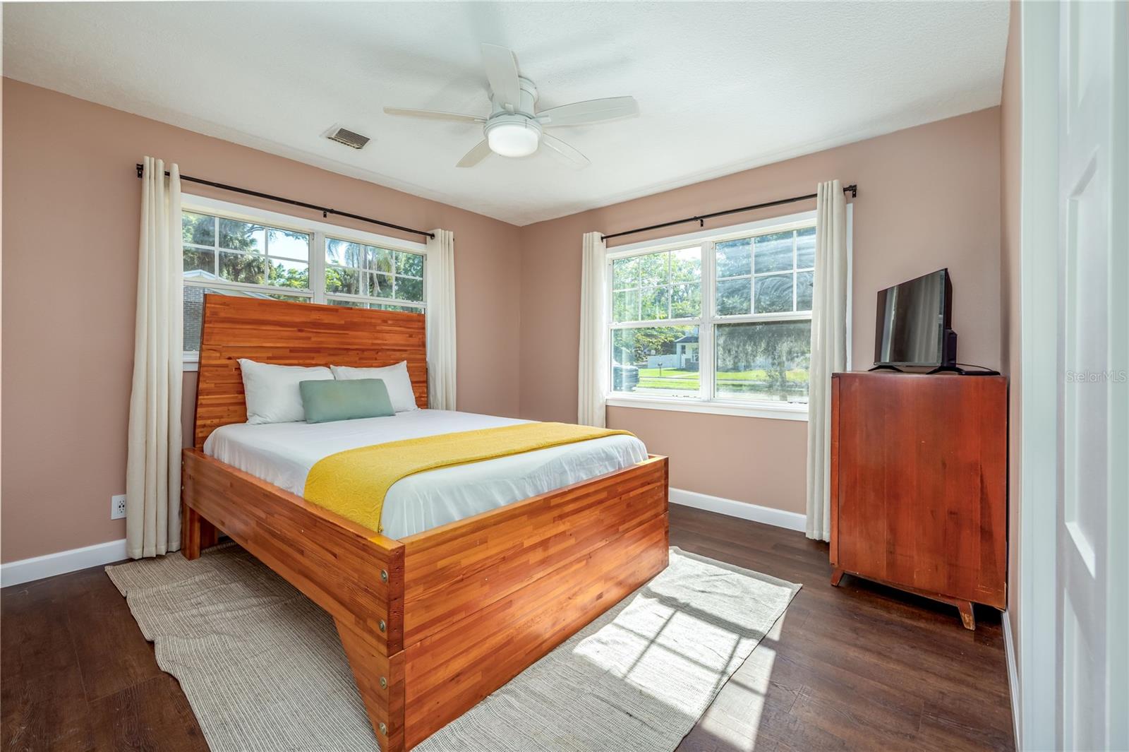 ROSE COURT - Residential