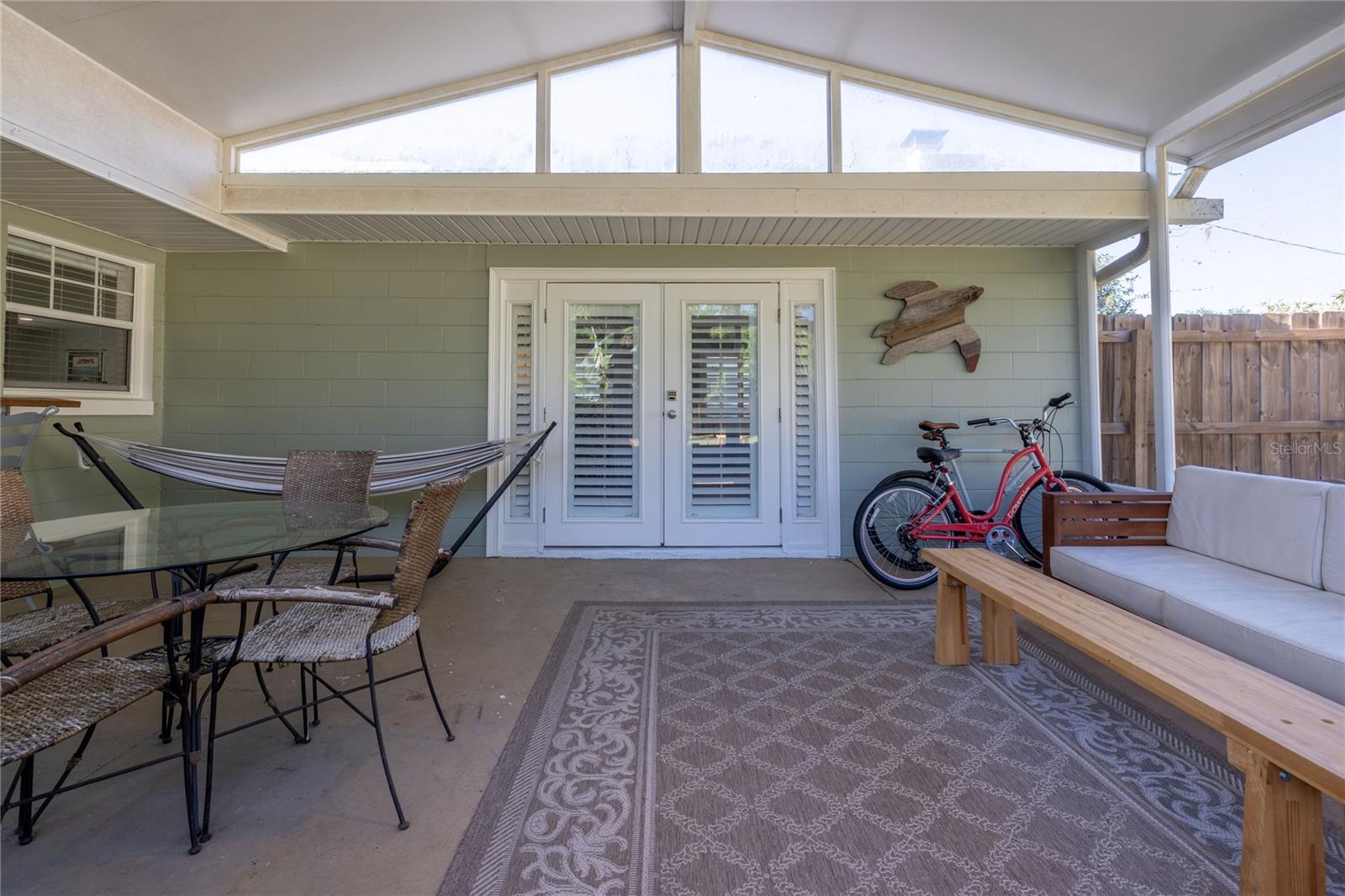 ROSE COURT - Residential