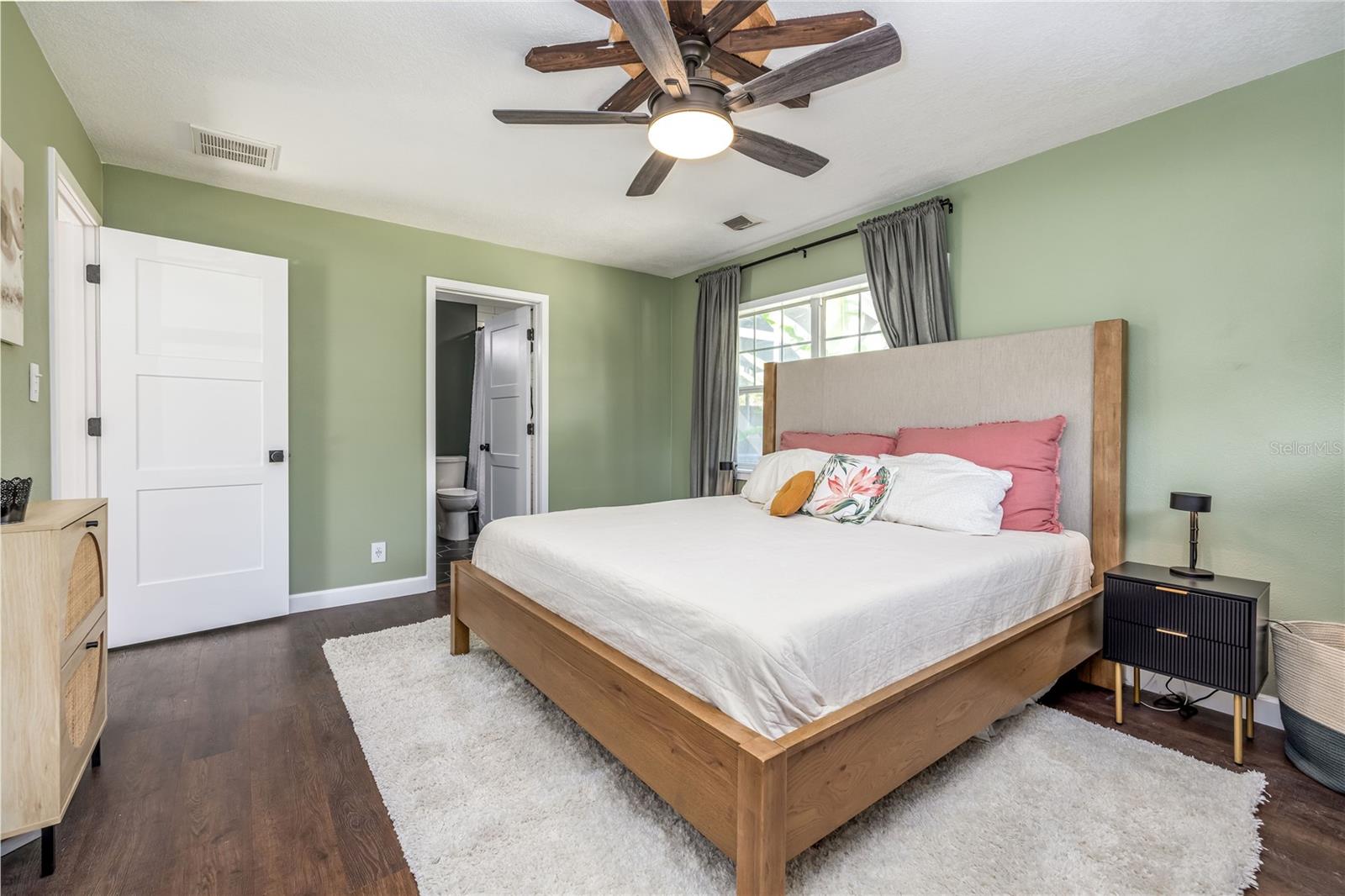 ROSE COURT - Residential