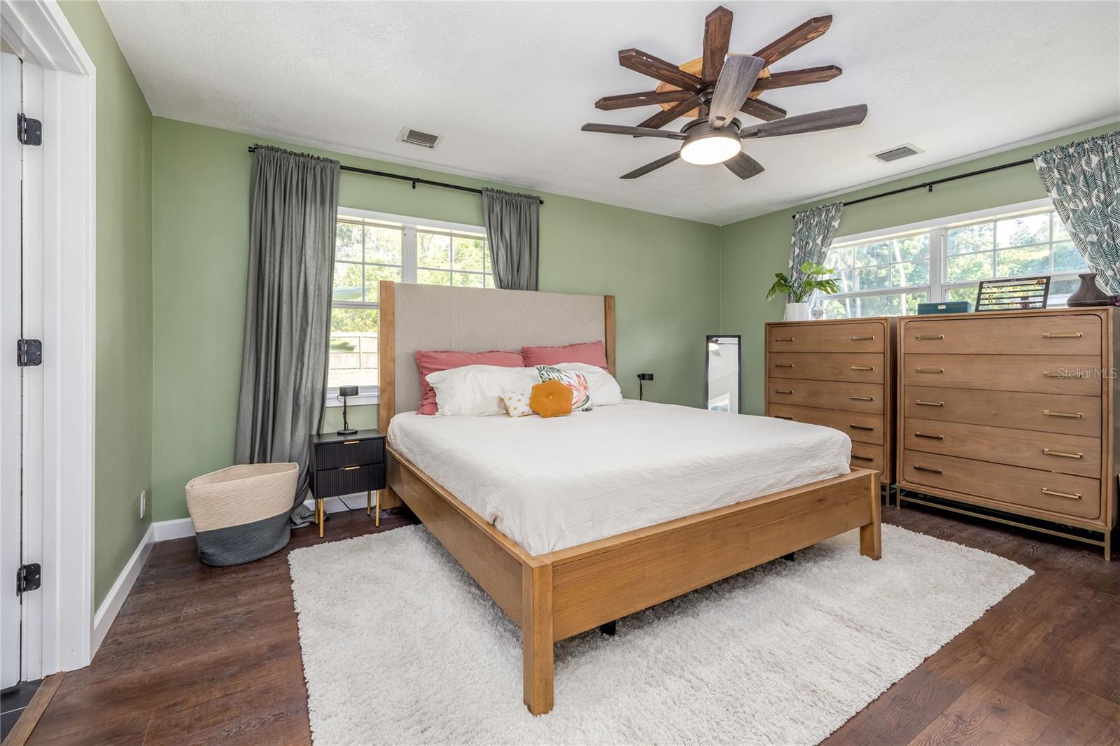 ROSE COURT - Residential