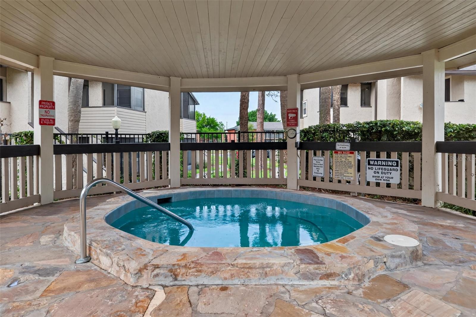 PARKVIEW VILLAGE CONDOMINIUM - Residential