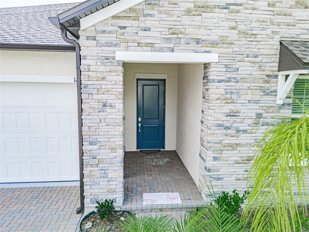 Photo of 12564 Colonnade Vista Drive, Riverview, FL 33579 (MLS # L4956185)
