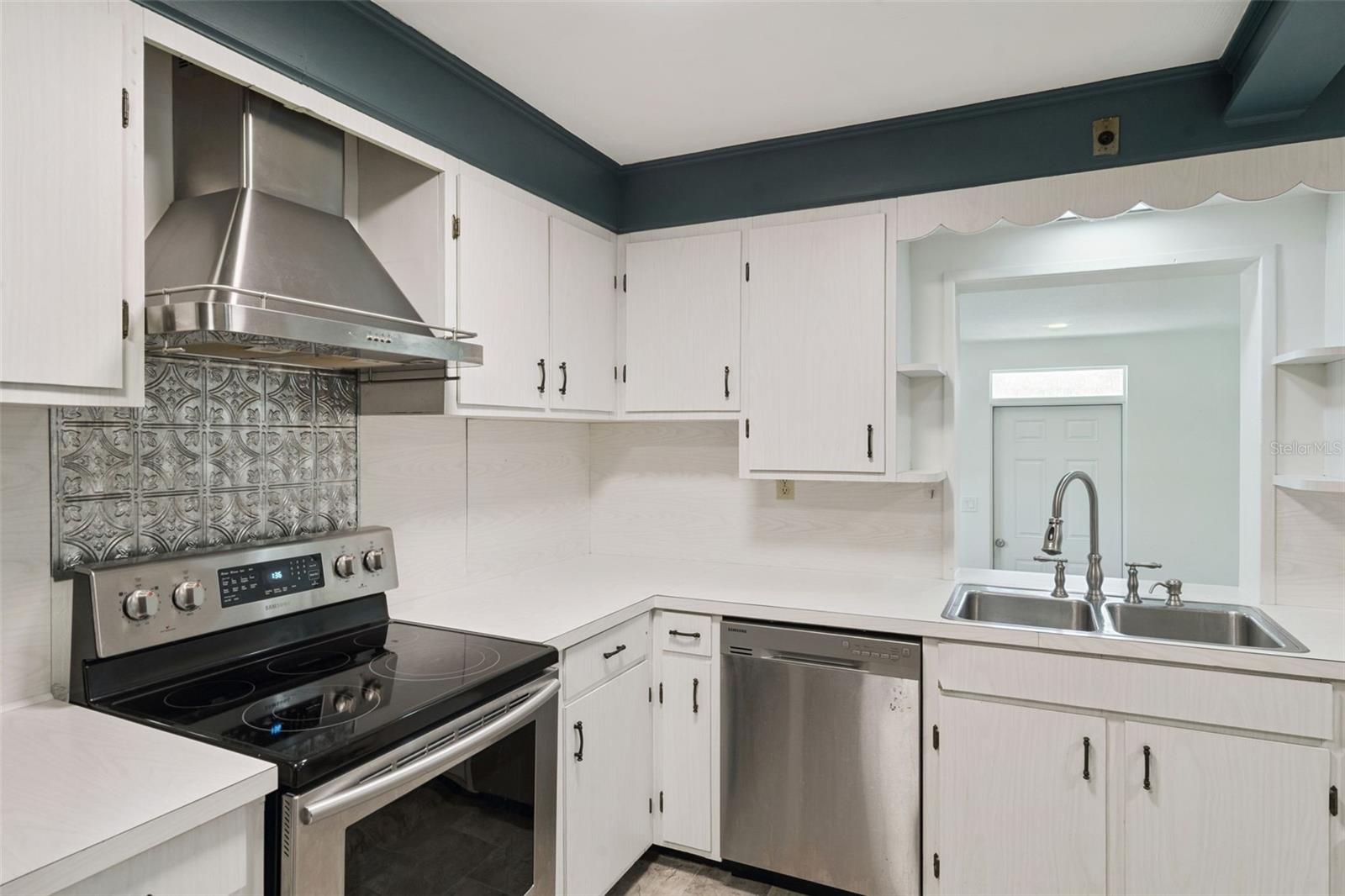 EUSTIS - Residential