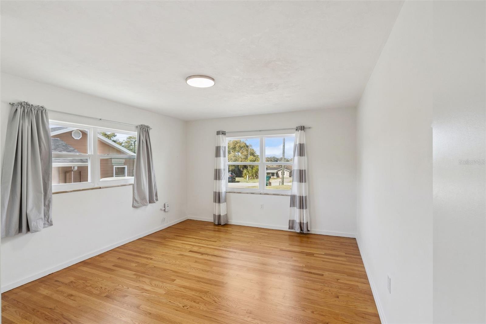 EUSTIS - Residential