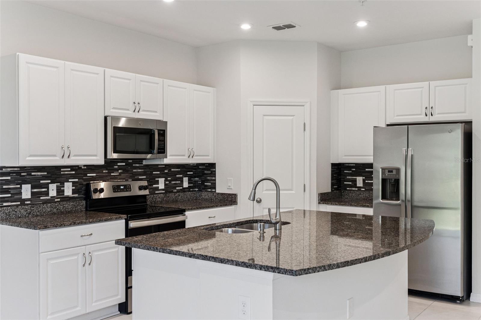 WOODLAND PARK PH 10 - Residential