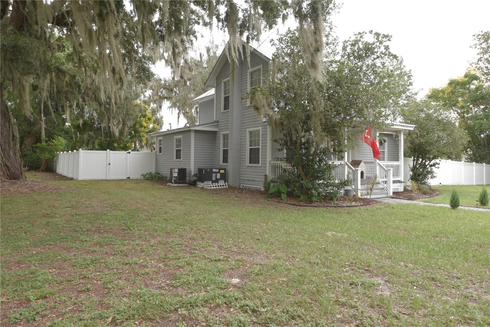 ORANGE CITY - Residential