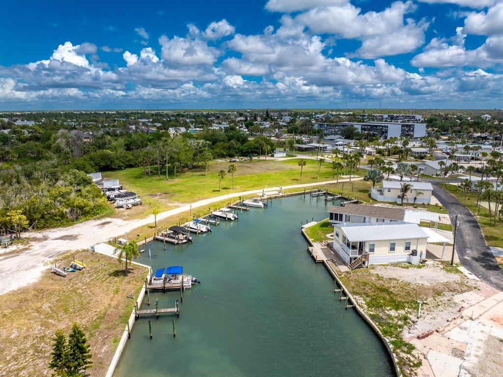 PARK POINTE MOB HME VLGE - Land