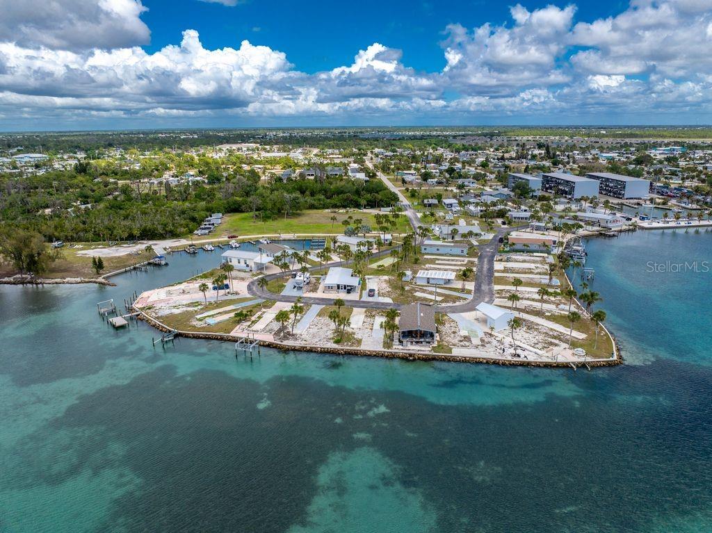PARK POINTE MOB HME VLGE - Land