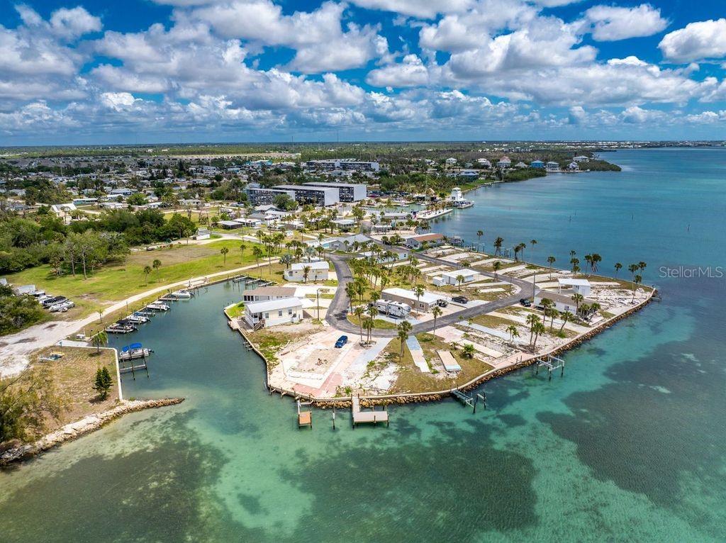 PARK POINTE MOB HME VLGE - Land