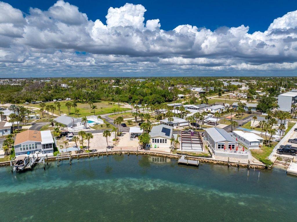PARK POINTE MOB HME VLGE - Land
