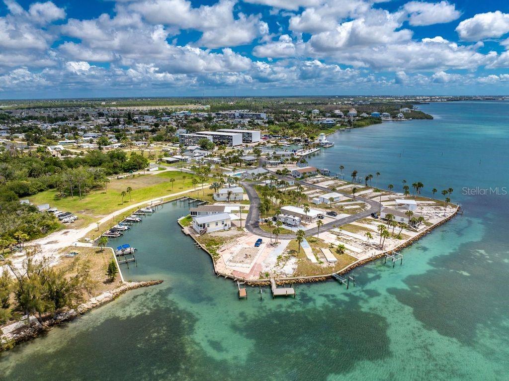PARK POINTE MOB HME VLGE - Land