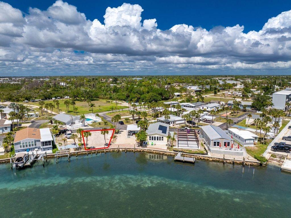 PARK POINTE MOB HME VLGE - Land