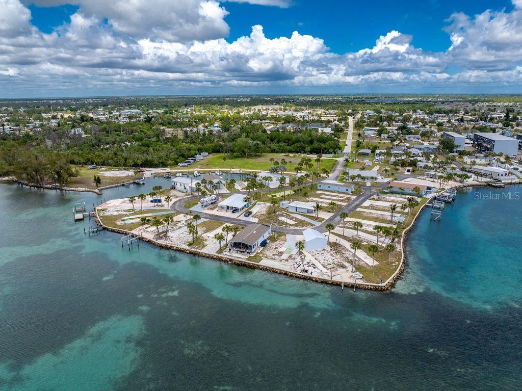 PARK POINTE MOB HME VLGE - Land
