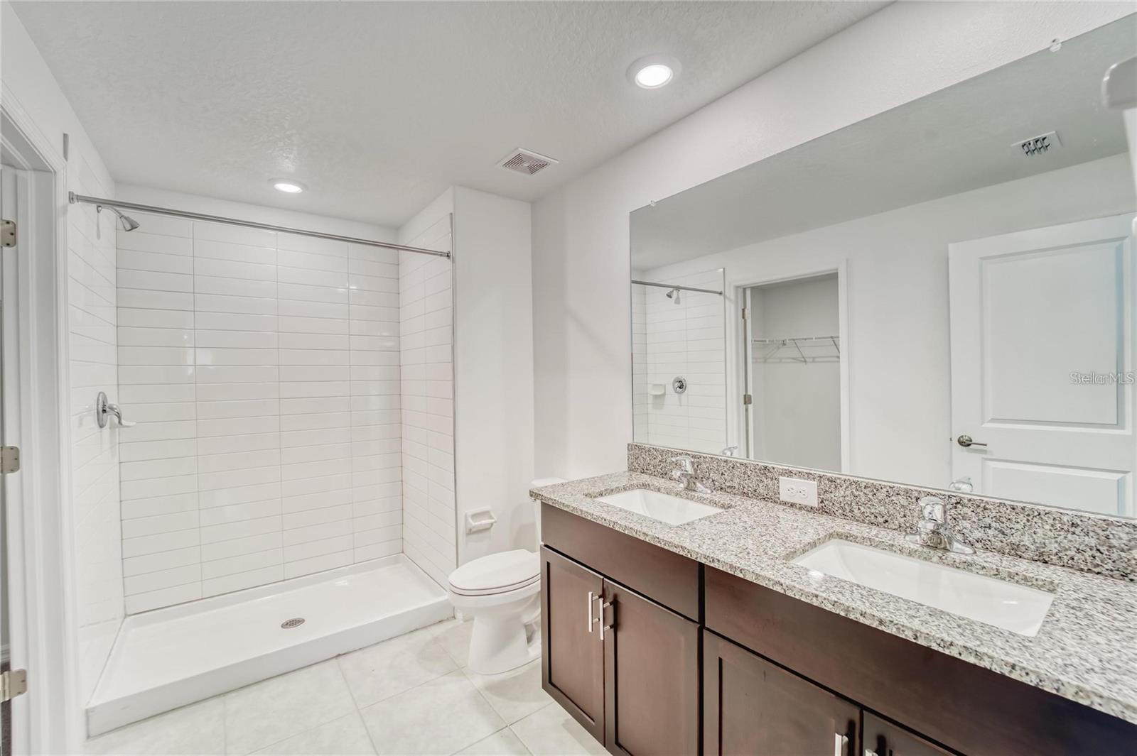 BERRY BAY ESTATES - Residential