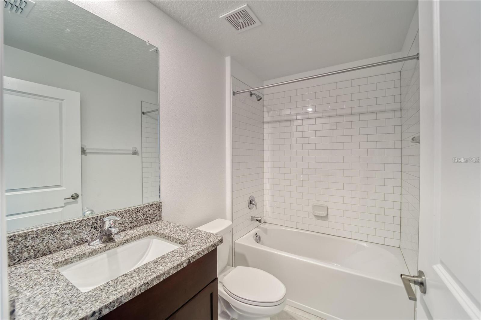 BERRY BAY ESTATES - Residential