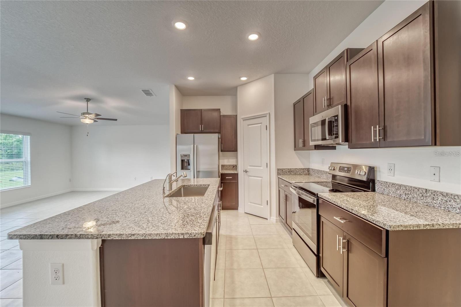 BERRY BAY ESTATES - Residential